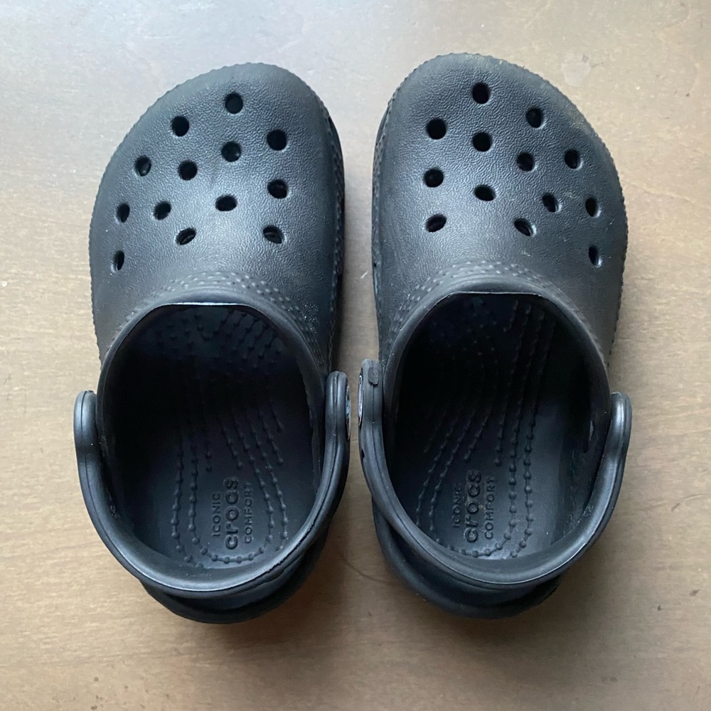 Kids’ Size 6 Black Crocs